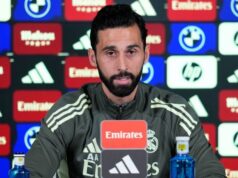 ZGROZILI SVET, A ONDA… Trener Real Madrida otvorio dušu nakon tuče Valverdea i Čuamenija ZGROZILI SVET A ONDA Trener Real Madrida otvorio dusu nakon.jpg