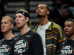 SVET GLEDA U NEVERICI: Viktor Vembanjama uradio nešto što bi malo ko u NBA ligi SVET GLEDA U NEVERICI Viktor Vembanjama uradio nesto sto bi.jpg
