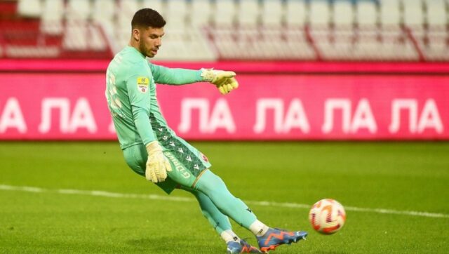 UVEK-CU-PODRZAVATI-OVAJ-VELIKI-KLUB-Omri-Glazer-se-oprostio.jpg UVEK CU PODRZAVATI OVAJ VELIKI KLUB Omri Glazer se oprostio.jpg