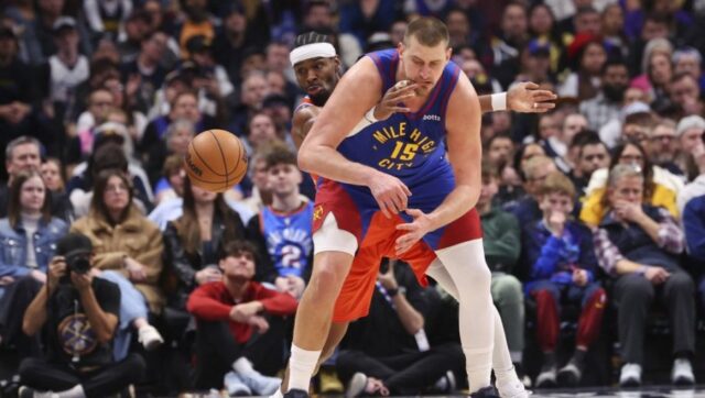 Nikola-Jokic-gleda-i-ne-veruje-Sej-Gildzes-Aleksander-rekao.jpg Nikola Jokic gleda i ne veruje Sej Gildzes Aleksander rekao.jpg