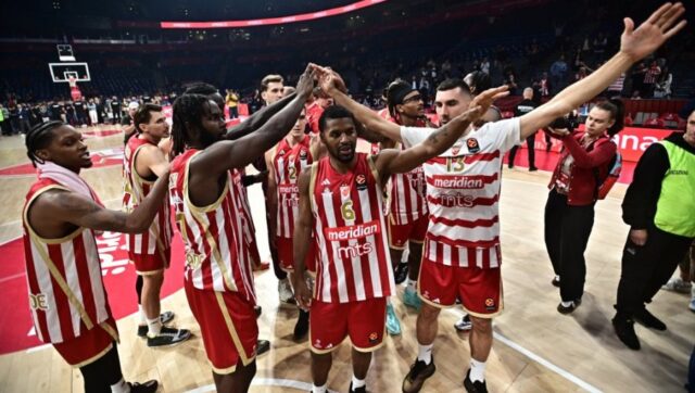 Uzivo-Asvel-Zvezda-Crveno-beli-bez-centra-za-nastavak-dobre.jpg Uzivo Asvel Zvezda Crveno beli bez centra za nastavak dobre.jpg