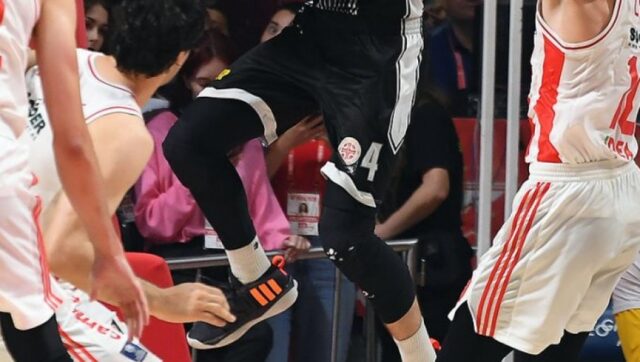 STRASAN-VECITI-DERBI-U-EVROLIGI-Partizan-vodio-sa-16-razlike.jpg Strasan Veciti Derbi U Evroligi Partizan Vodio Sa 16 Razlike.jpg
