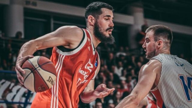 Sad je sve poznato otkriveno zasto nikola kalinic nije igrao.jpg