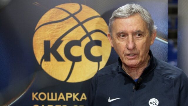 Karis on fire – pesic se vraca na klupu pirota.jpg