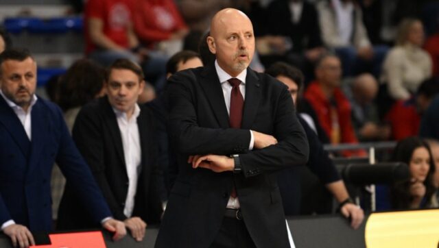 SASA OBRADOVIC NIJE MOGAO DA SAKRIJE EMOCIJE Ovo je najlepsa.jpg
