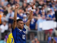 MBAPE POSTAVIO REKORD SP! Francuz uradio nešto što niko nikad nije na Mundijalu! Ni Pele, ni Ronaldo! MBAPE POSTAVIO REKORD SP Francuz uradio nesto sto niko nikad.jpg