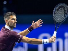 Đoković se obratio iz Bazela: „Boli poraz, bio je to jedan od onih mečeva“ UZIVO DJOKOVIC STRUF Novak ponovo ne koristi brejk sanse FOTO.jpg