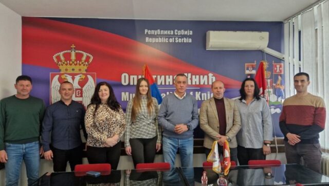 USPESNA-SARADNJA-Lajkrsski-savez-Srbije-u-poseti-opstini-Knic.jpg Uspesna saradnja lajkrsski savez srbije u poseti opstini knic.jpg