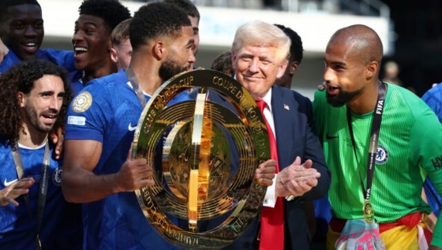 Cirkus u americi donald tramp pravio sou navijaci mu zvizdali.jpg