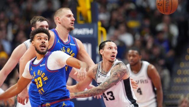 NIKOLA-JOKIC-PRESAO-IGRICU-Potez-srpskog-asa-ostavio-bez-daha.jpg NIKOLA JOKIC PRESAO IGRICU Potez srpskog asa ostavio bez daha.jpg
