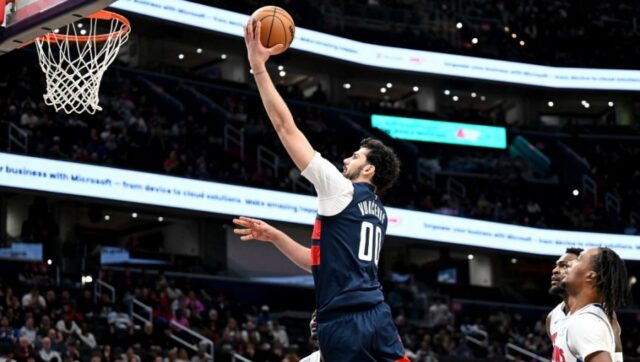 ONI-SU-RASPALA-BANDA-NBA-ekipa-zabelezila-i-16uzastopni-poraz.jpg ONI SU RASPALA BANDA NBA ekipa zabelezila i 16uzastopni poraz.jpg