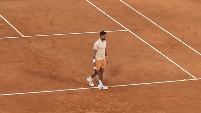 NADAM-SE-DA-VISE-NECU-IGRATI-PROTIV-FRANCUZA-Novak-raspolozen.jpg NADAM SE DA VISE NECU IGRATI PROTIV FRANCUZA Novak raspolozen.jpg