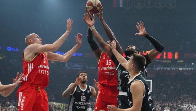 Crvena-zvezda-se-hitno-oglasila-nakon-vecitog-derbija-evo-sta.jpg Crvena zvezda se hitno oglasila nakon vecitog derbija evo sta.jpg