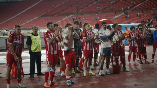PRENOS-LARN-ZVEZDA-Krece-pohodo-crveno-belih-ka-Ligi-sampiona.jpg PRENOS LARN ZVEZDA Krece pohodo crveno belih ka Ligi sampiona.jpg