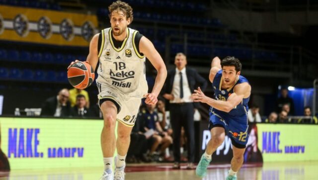 REAL-DOVEO-NOVOG-IGRACA-Madridjani-se-pojacali-iz-Fenerbahcea.jpg REAL DOVEO NOVOG IGRACA Madridjani se pojacali iz Fenerbahcea.jpg