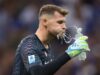 Bizaran pogodak Real Madrida u Ligi šampiona: Golman Intera hteo da glumi „Ronaldinja“ pa „zakopao“ svoj tim (FOTO) Bizaran pogodak Real Madrida u Ligi sampiona Golman Intera hteo.jpg