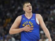 NEVEROVATNO: NBA liga se poklonila Nikoli Jokiću, ovo nikada niko nije uradio! Neverovatno Nba Liga Se Poklonila Nikoli Jokicu Ovo Nikada Niko.jpg