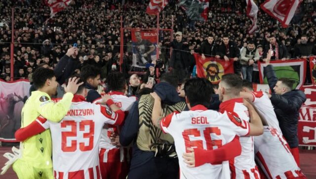 EUFORIJA-NA-MARAKANI-Evo-kako-izgleda-tabela-Liga-Evrope-nakon.jpg EUFORIJA NA MARAKANI Evo kako izgleda tabela Liga Evrope nakon.jpg
