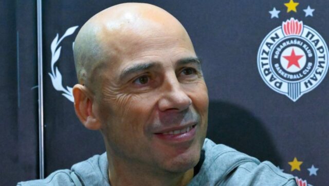 ON MOZE DA NAM BUDE POJACANJE Trener Partizana DJoan Penjaroja.jpg