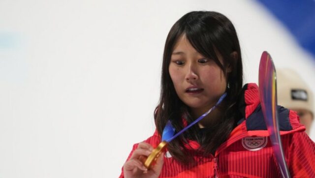 NEVIDJEN SKANDAL Lajkrsisti masovno vracaju olimpijske medalje.jpg