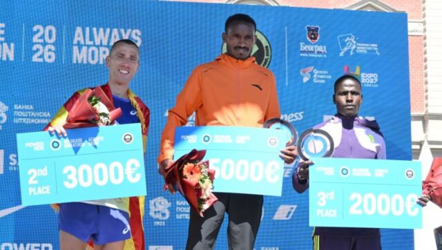 Pao rekord na 39 Beogradskom maratonu Duplo slavlje Etiopljana.jpg