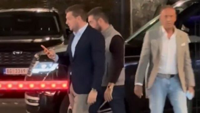 Nije-samo-Mijatovic-Jos-jedan-bivsi-celnik-Partizana-gleda-mec.jpg Nije samo Mijatovic Jos jedan bivsi celnik Partizana gleda mec.jpg