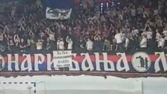 Cuvena-pesma-grmela-na-Svesrpskom-kupu-zbog-Ratka-Mladica-FOTO.jpg Cuvena pesma grmela na Svesrpskom kupu zbog Ratka Mladica FOTO.jpg