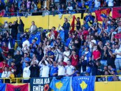 ŠOK U PRIŠTINI! Ceo stadion zanemeo zbog poteza poznatog Srbina, a ono što je uradio pred svetinjom ostaviće vas bez teksta SOK U PRISTINI Ceo stadion zanemeo zbog poteza poznatog Srbina.jpg