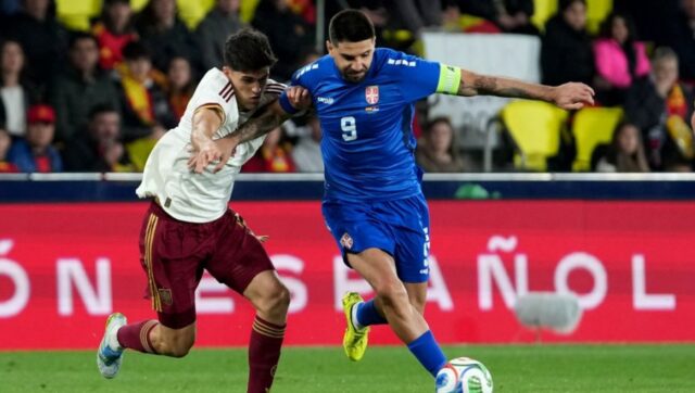 Vratio-se-Aleksandar-Mitrovic-Srbin-na-terenu-posle-pet-meseci.jpg Vratio se Aleksandar Mitrovic Srbin na terenu posle pet meseci.jpg