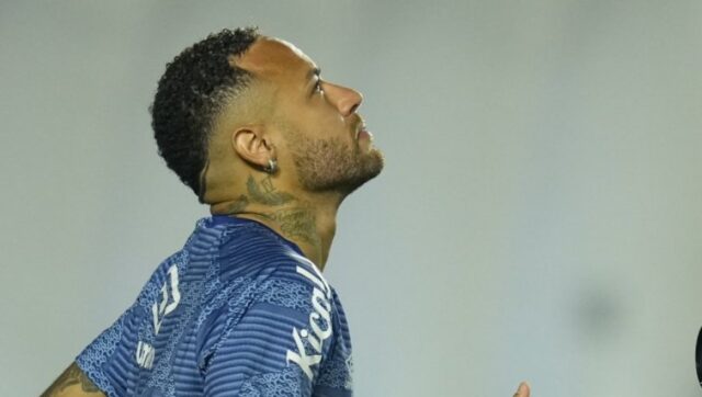 Ovo Niste Nikada Videli Nejmar Izdriblao Protivnika Glavom Foto.jpg