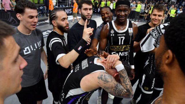 Sprema se spetakl na tasmajdanu partizan pustio karte u prodaju.jpg