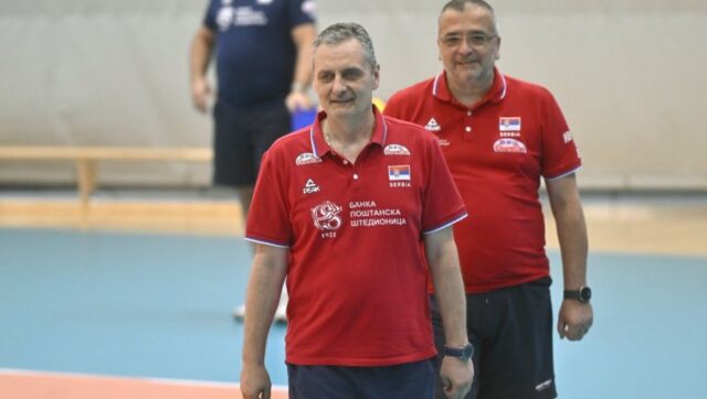 TIM-SE-VEC-NAZIRE-Selektor-odbojkasica-Zoran-Terzic-posle-sedam.jpg TIM SE VEC NAZIRE Selektor odbojkasica Zoran Terzic posle sedam.jpg