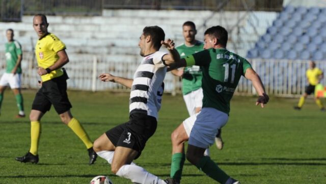 Na Premijeri Protiv Lidera Sloga Na Gradskom Stadionu U Kraljevu.jpg