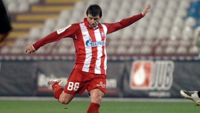 UZASNE-VESTI-Umro-Dejan-Milovanovic-bivsi-fudbaler-Crvene-zvezde.jpg Uzasne vesti umro dejan milovanovic bivsi fudbaler crvene zvezde.jpg