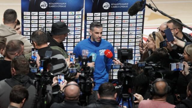 EVO-STA-SU-PARTIZAN-I-ZVEZDA-URADILI-REPREZENTACIJI-SRBIJE-Dusan.jpg EVO STA SU PARTIZAN I ZVEZDA URADILI REPREZENTACIJI SRBIJE Dusan.jpg