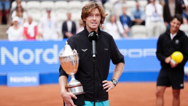 RUS-NAJBOLJI-U-SVEDSKOJ-Andrej-Rubljov-osvojio-trofej-posle-vise.jpg RUS NAJBOLJI U SVEDSKOJ Andrej Rubljov osvojio trofej posle vise.jpg