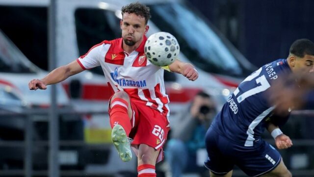 ODLUKA-JE-PALA-Crvena-zvezda-odlozila-derbi-mec-Superlige-Srbije.jpg ODLUKA JE PALA Crvena zvezda odlozila derbi mec Superlige Srbije.jpg