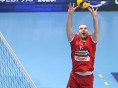 RADNIČKI PRE ZVEZDE: Kragujevčani zahvaljujući boljem set količniku osvojili prvo mesto u ligaškom delu Superlige Srbije za odbojkaše Posle Kupa Napad Na Titulu Prekaljeni Tehnicar Ivan Kostic Kapiten.jpg