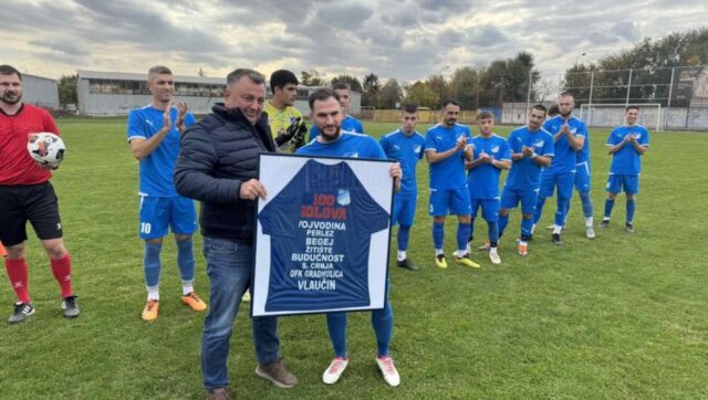 Poklon za stoti postignuti gol goran vlaucin heroj ofk gradnulice.jpg