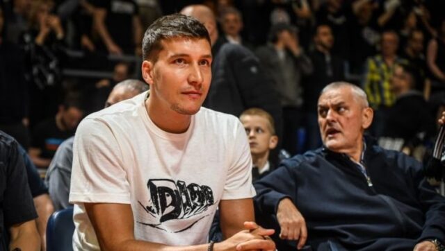 VRATICE SE U JEDNOM MOMENTU Davis Bertans progovorio o Bogdaovicu.jpg