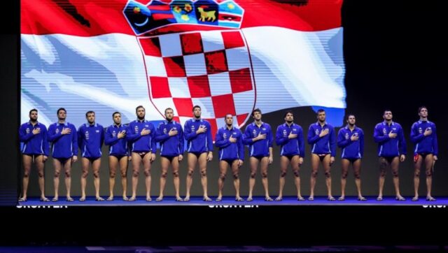 UZAS U BAZENU Hrvatski reprezentativac dobio jeziv udarac u glavu.jpg