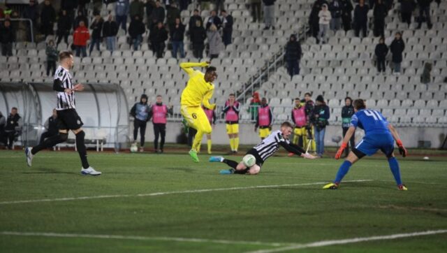 Bio je buducnost Partizana Sada se pohvalio ugovorom sa sampionom.jpg