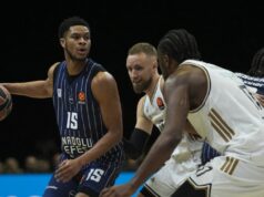 Efes dobio ludu utakmicu: Bivši igrač Partizana dao neverovatan koš za pobedu (video) Efes dobio ludu utakmicu Bivsi igrac Partizana dao neverovatan kos.jpg
