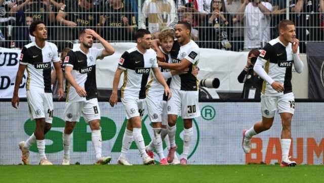 Senzacija-na-startu-Bundeslige-Novajlija-pobedio-Bajer-Leverkuzen.jpg Senzacija na startu Bundeslige Novajlija pobedio Bajer Leverkuzen.jpg