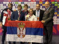 „Hvala mojoj Crvenoj zvezdi…“ Marica Perišić nakon osvajanja medalje Hvala mojoj Crvenoj zvezdi Marica Perisic nakon osvajanja medalje.jpg