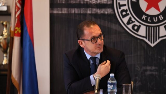 PREDRAG-MIJATOVIC-GRMI-NJegovo-ponasanje-ne-zasluzuje-da-nosi-dres.jpg Predrag mijatovic grmi njegovo ponasanje ne zasluzuje da nosi dres.jpg