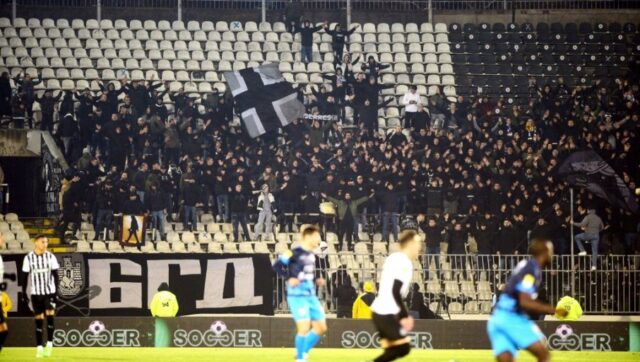 NE-PRIHVATAMO-OSTAVKE-NE-DAMO-PARTIZAN-Oglasili-se-grobari-povodom.jpg NE PRIHVATAMO OSTAVKE NE DAMO PARTIZAN Oglasili se grobari povodom.jpg