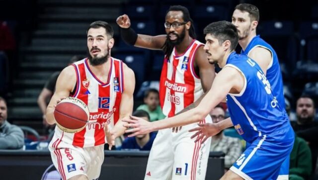 SOKANTAN-PORAZ-CRVENE-ZVEZDE-Spartak-posle-drame-srusio-crveno-bele.jpg Sokantan poraz crvene zvezde spartak posle drame srusio crveno bele.jpg