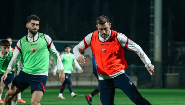 ZVEZDA UPALILA MOTORE Crveno beli odradrili prvi trening u Antaliji.jpg