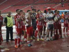 MARAKANA JE ZANEMELA! Zbog Hrvata navijači Crvene zvezde čupaju kosu MARAKANA JE ZANEMELA Zbog Hrvata navijaci Crvene zvezde cupaju kosu.jpg